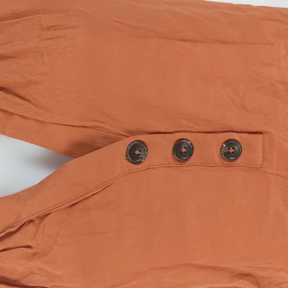 Witchery Womens Top Size XS Orange Sleeveless V-Neck Button Detail Lyocell Blend - Picture 7 of 14